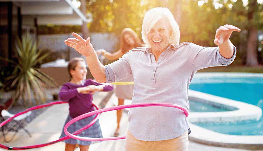 5 beneficios para las personas mayores que usan la quiropráctica con regularidad