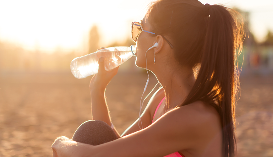 Como una columna vertebral sin agua: hidratación y dolor de espalda