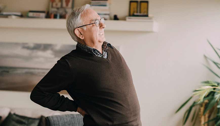 ¿Artritis en la espalda?  Es el mes para celebrar la espondilitis